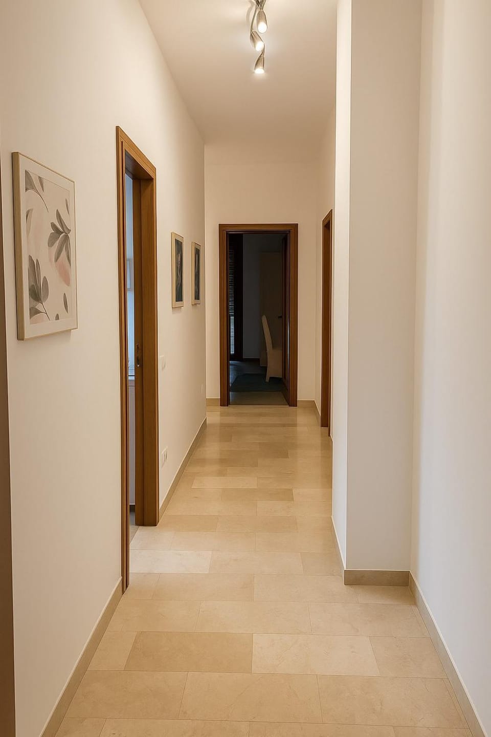 Frangipani HOUSE Cagliari luxury huge apartment city center with lift Apartment in Cagliari