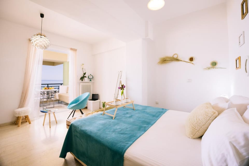 Photo of the whole room, Bedroom, Breakfast