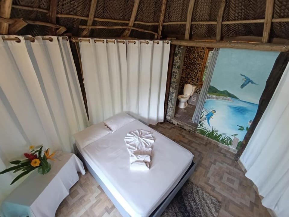 Bed, Massage, Spa and wellness centre/facilities, Photo of the whole room, Bedroom, towels