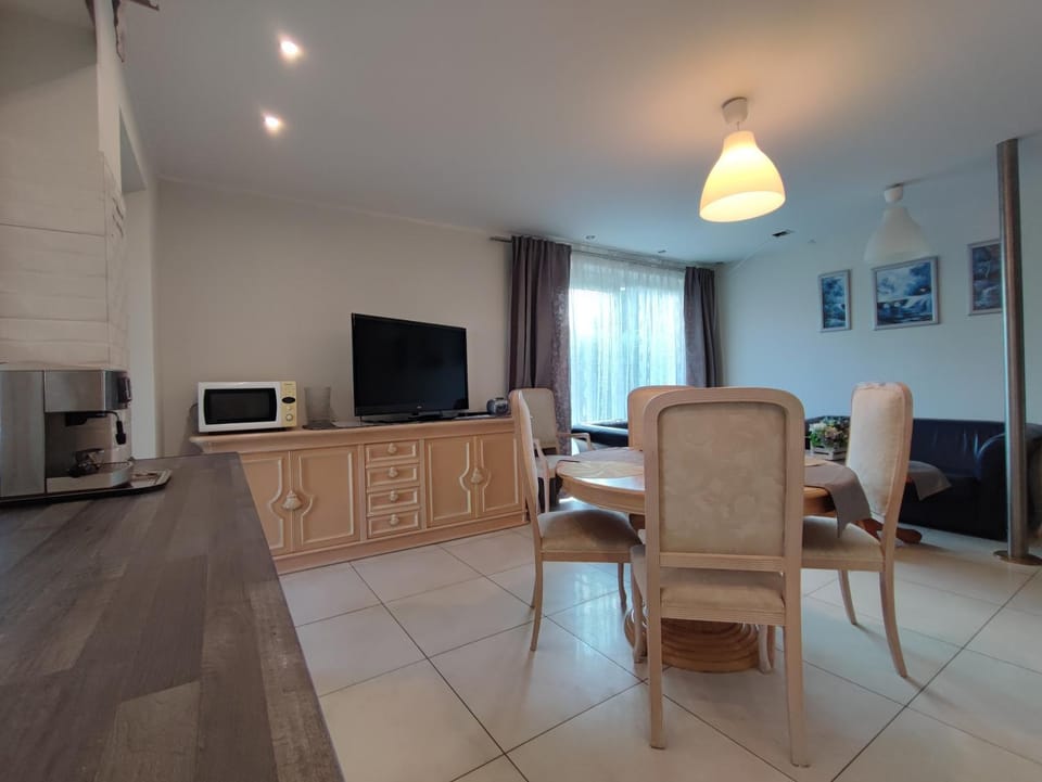 Communal lounge/ TV room, Communal kitchen