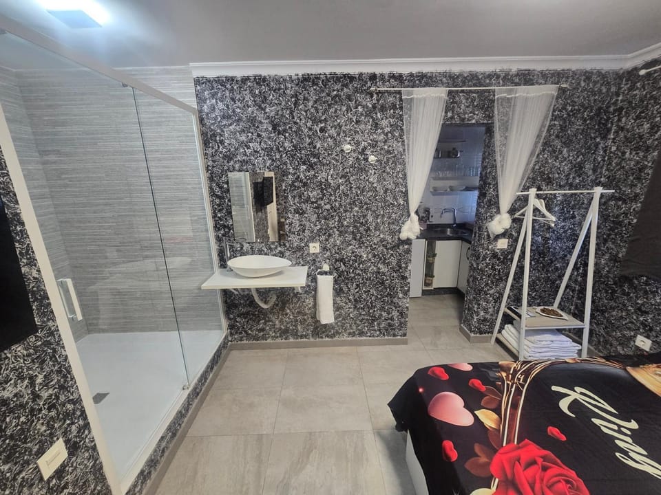Latorre jacuzzi jerez Apartment in Jerez de la Frontera