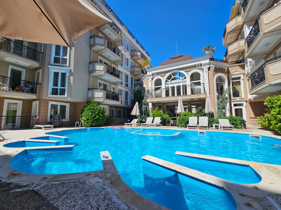 2-Bedroom Apartment Pool View SPA Resort Sunny Beach Apartment in Sunny Beach