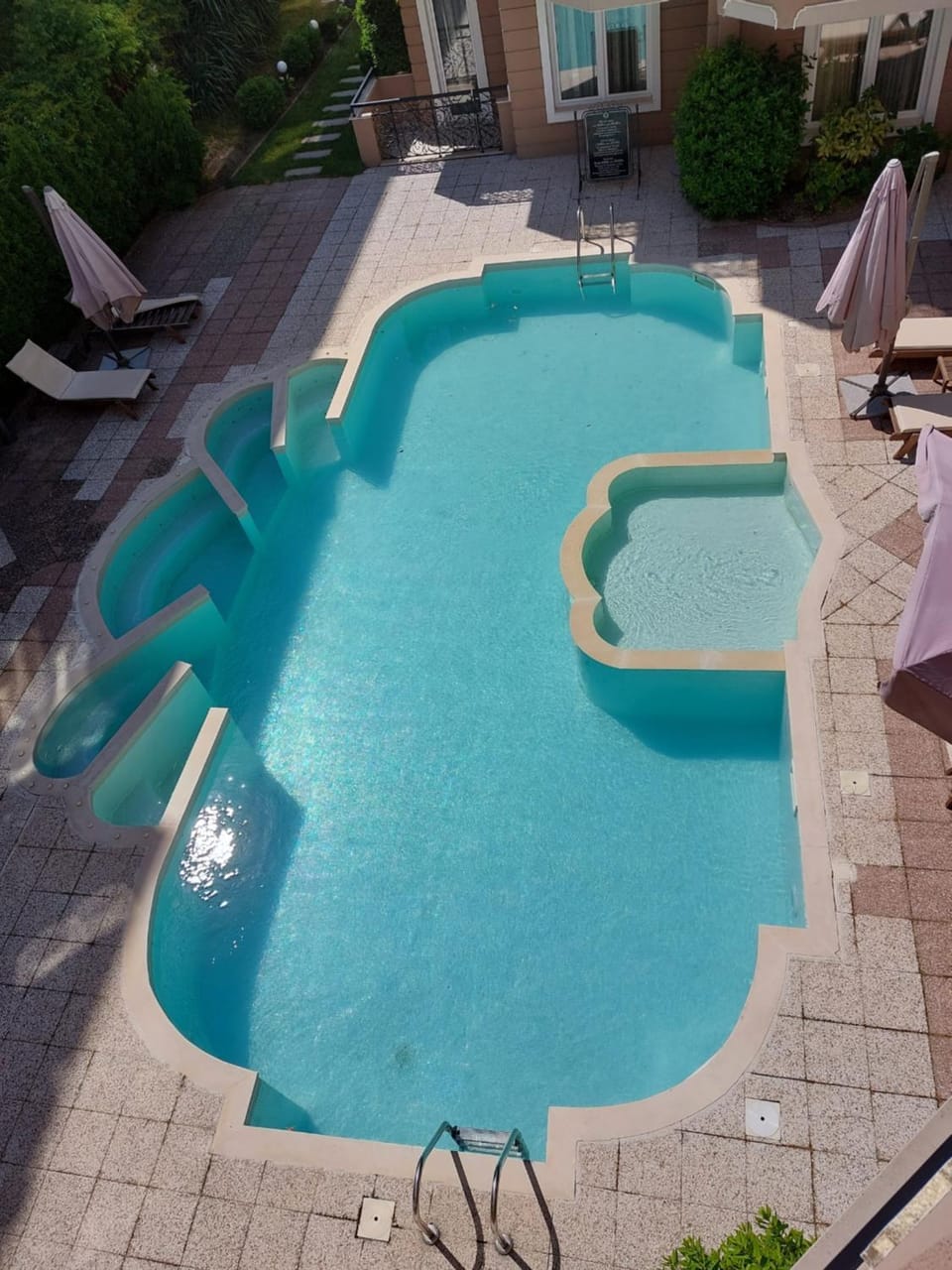 Pool view, Swimming pool