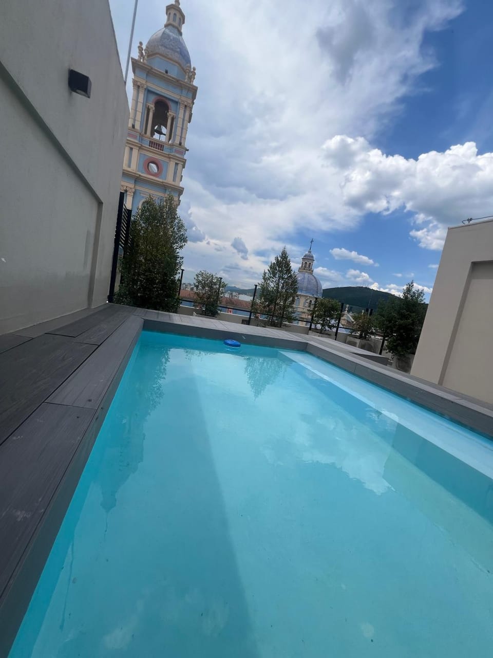 Swimming pool, Swimming pool