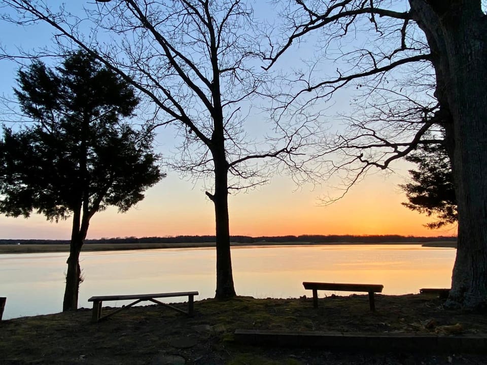 Nearby landmark, Day, Natural landscape, Lake view, River view, Sea view, Sunset