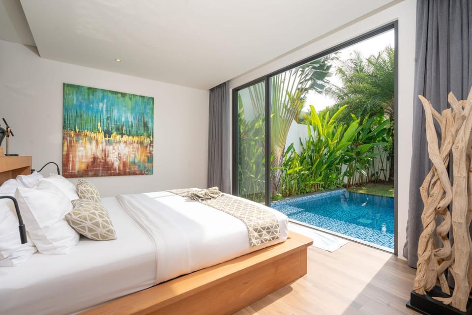 Bedroom, Swimming pool