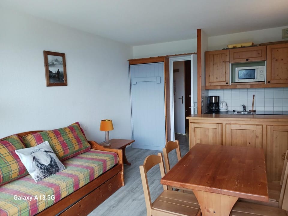 Résidence Ruitor Arc 1800 - Appartement 2 pièces 5 personnes avec une belle vue sur la vallée, proche du télécabine dans le village de Charmettoger à Arc 18 MAE-1729 Cabin in Landry