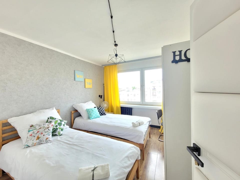 Bedroom, wardrobe