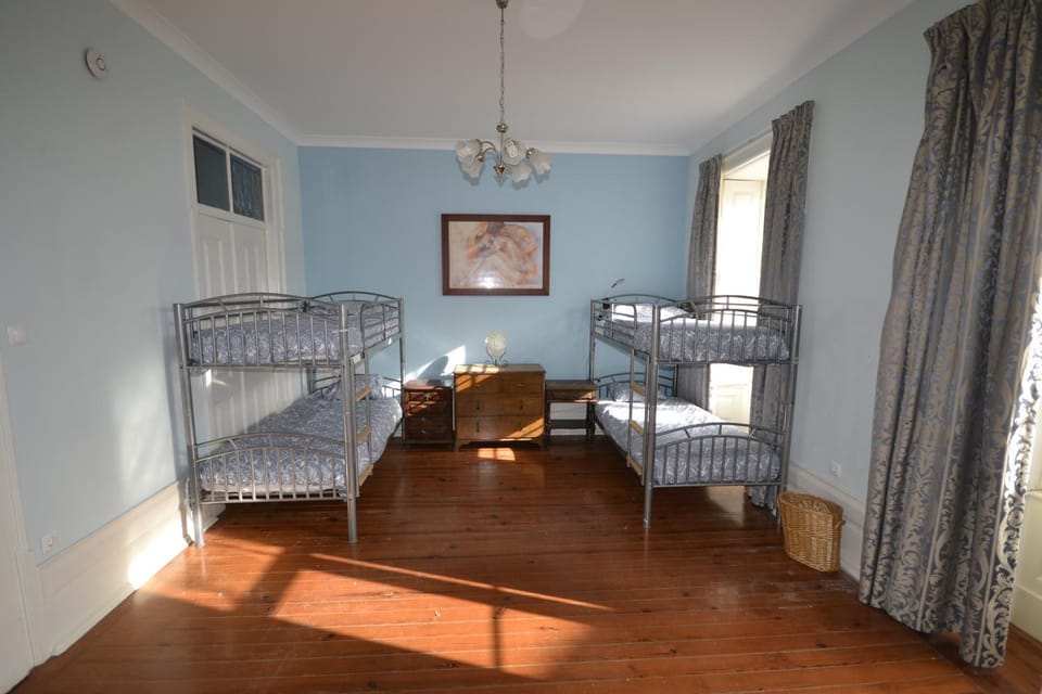 bunk bed