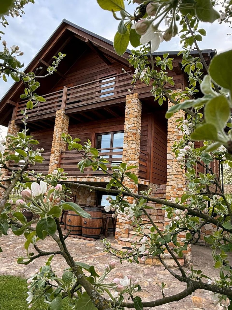 Siedlisko na Winnicy Villa in Poland