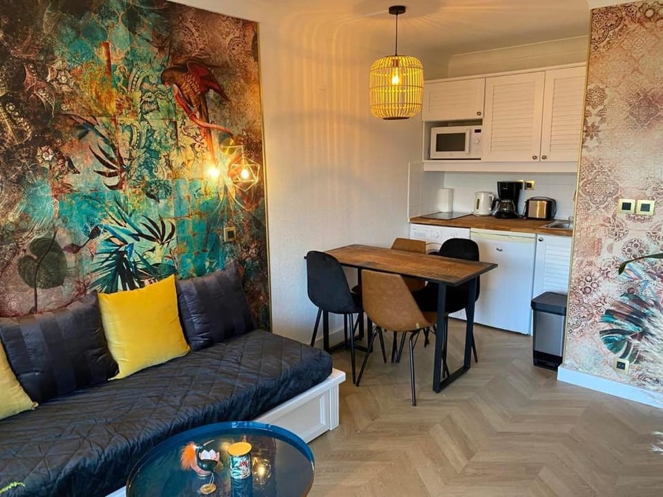 Appartement COSY avec piscine, accès direct plage Apartment in Lacanau