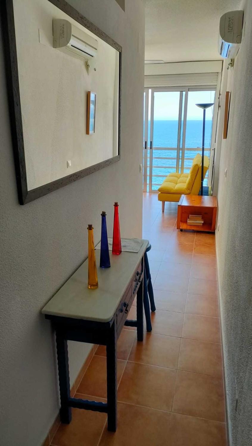 Precioso apartamento 1ra Linea piscina y parking Apartment in Calp
