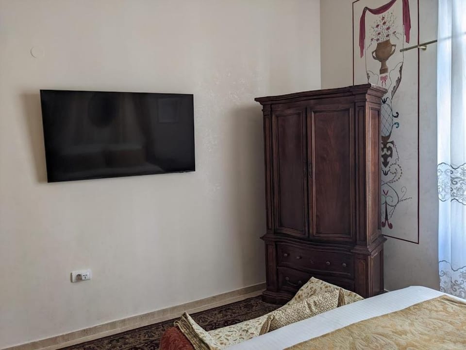 TV and multimedia