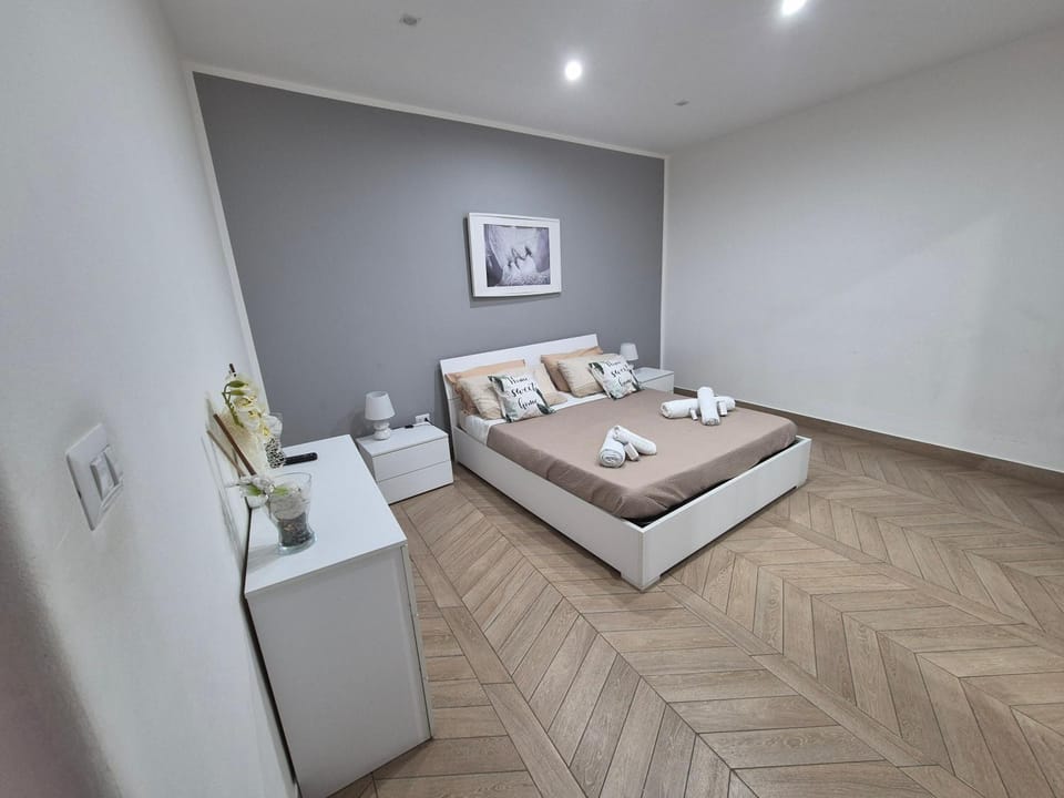 Sweet Home Airport Apartment in Catania