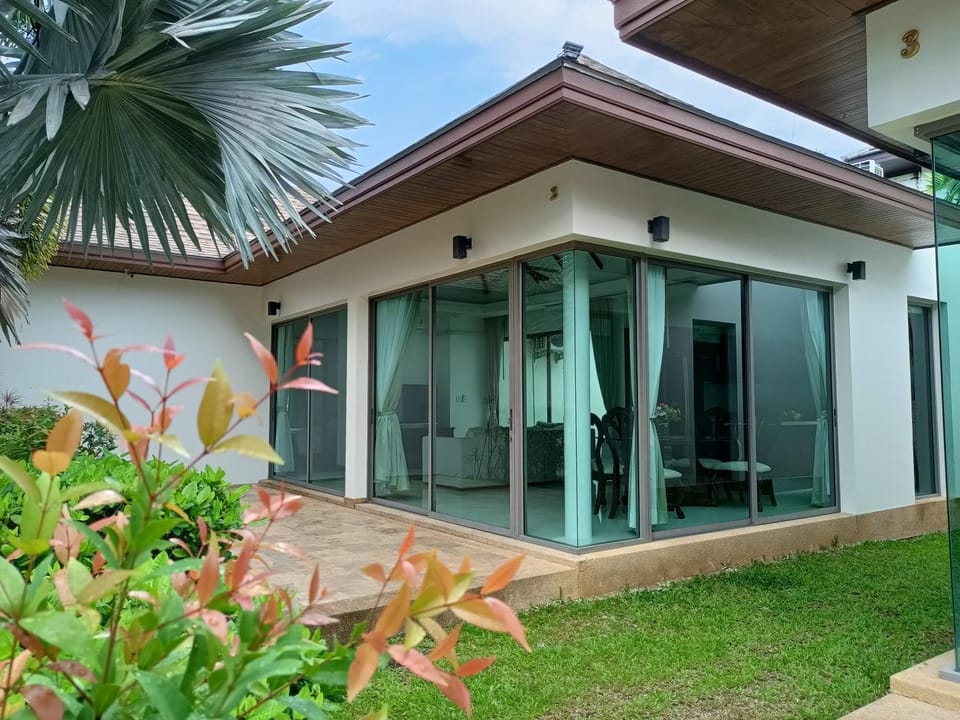 Property building, View (from property/room), Garden view