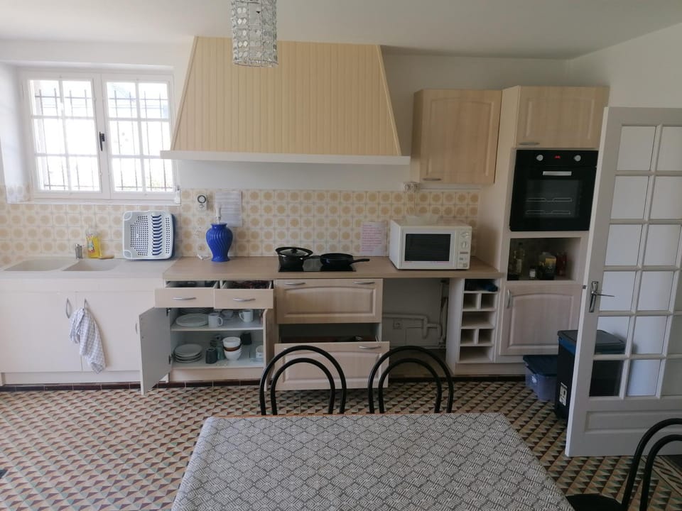 Communal kitchen