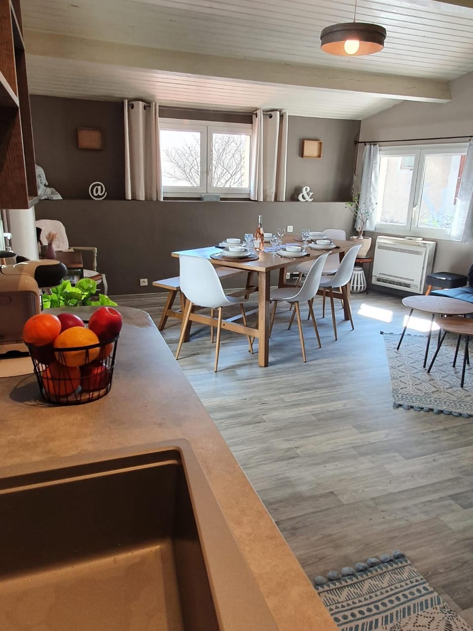 LA CHAMADE maison de village climatisée House in Provence-Alpes-Côte d'Azur