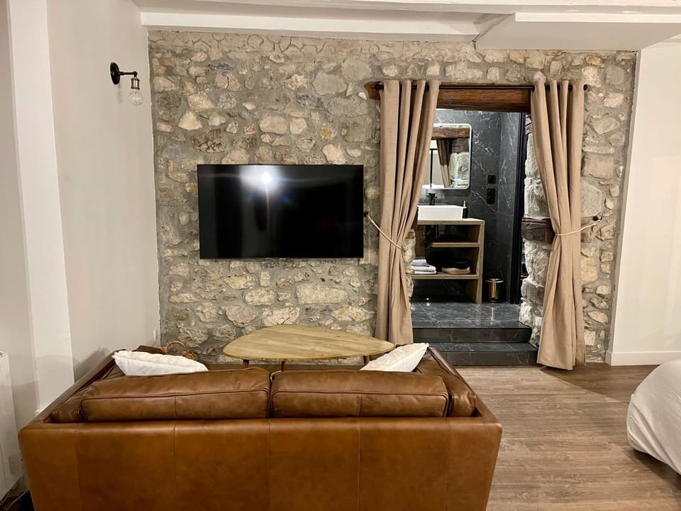 La loge de pierre au coeur de la vieille ville d Annecy Apartment in Annecy