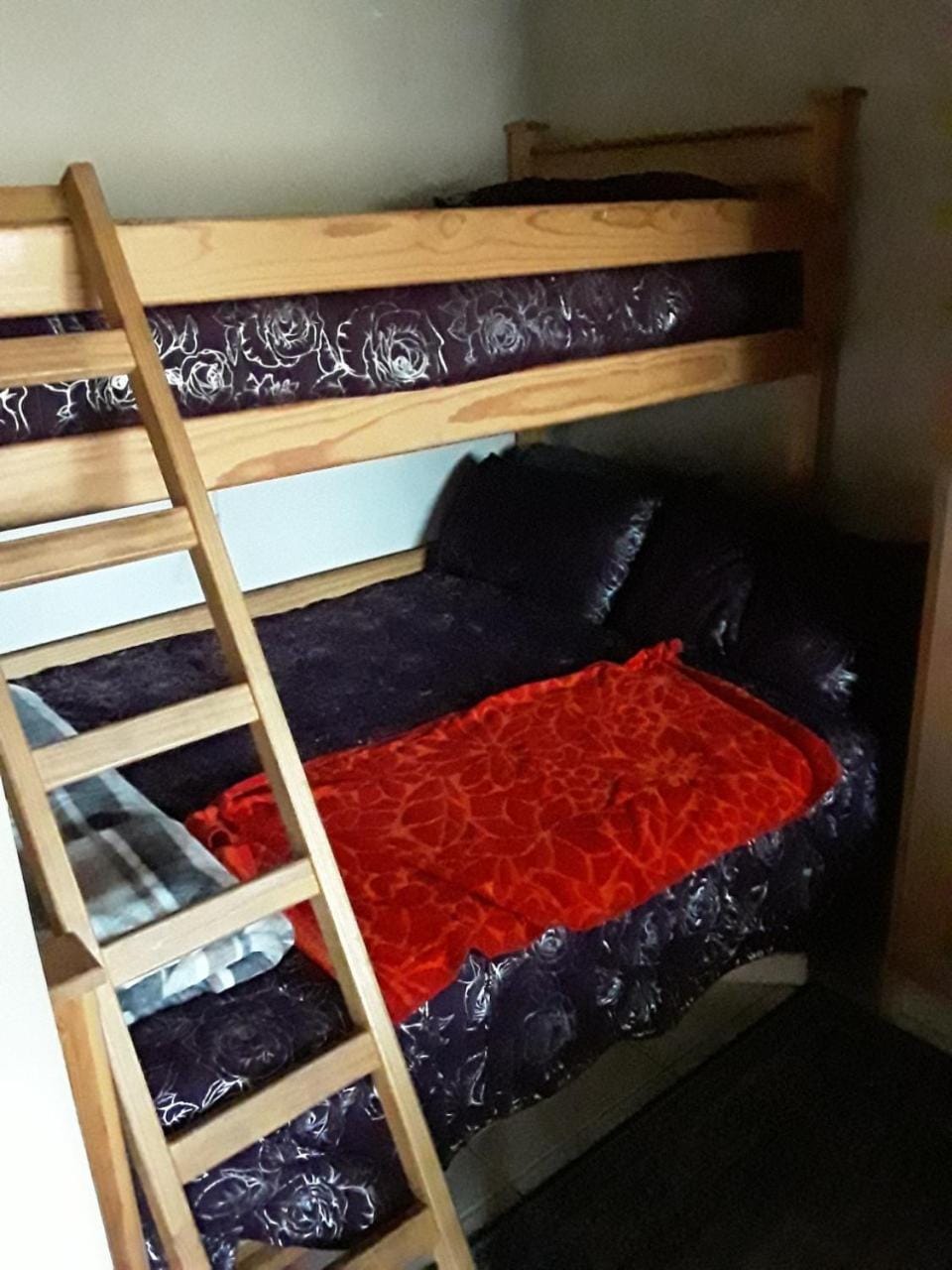 bunk bed