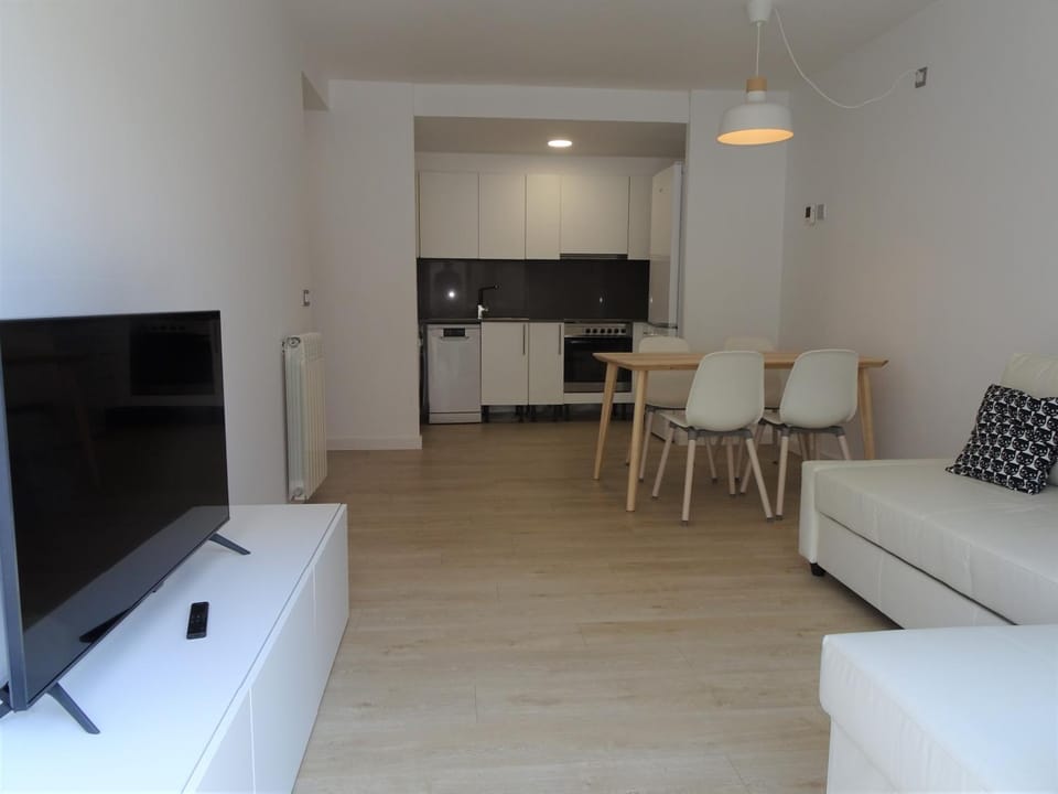 Dinner, kitchen