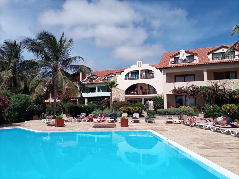 Property building, Garden view, Pool view