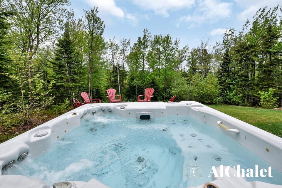 Chalet A-Évasion- Holidays & Spa Chalet in Baie-Saint-Paul
