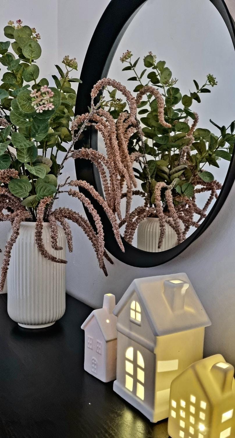 Decorative detail