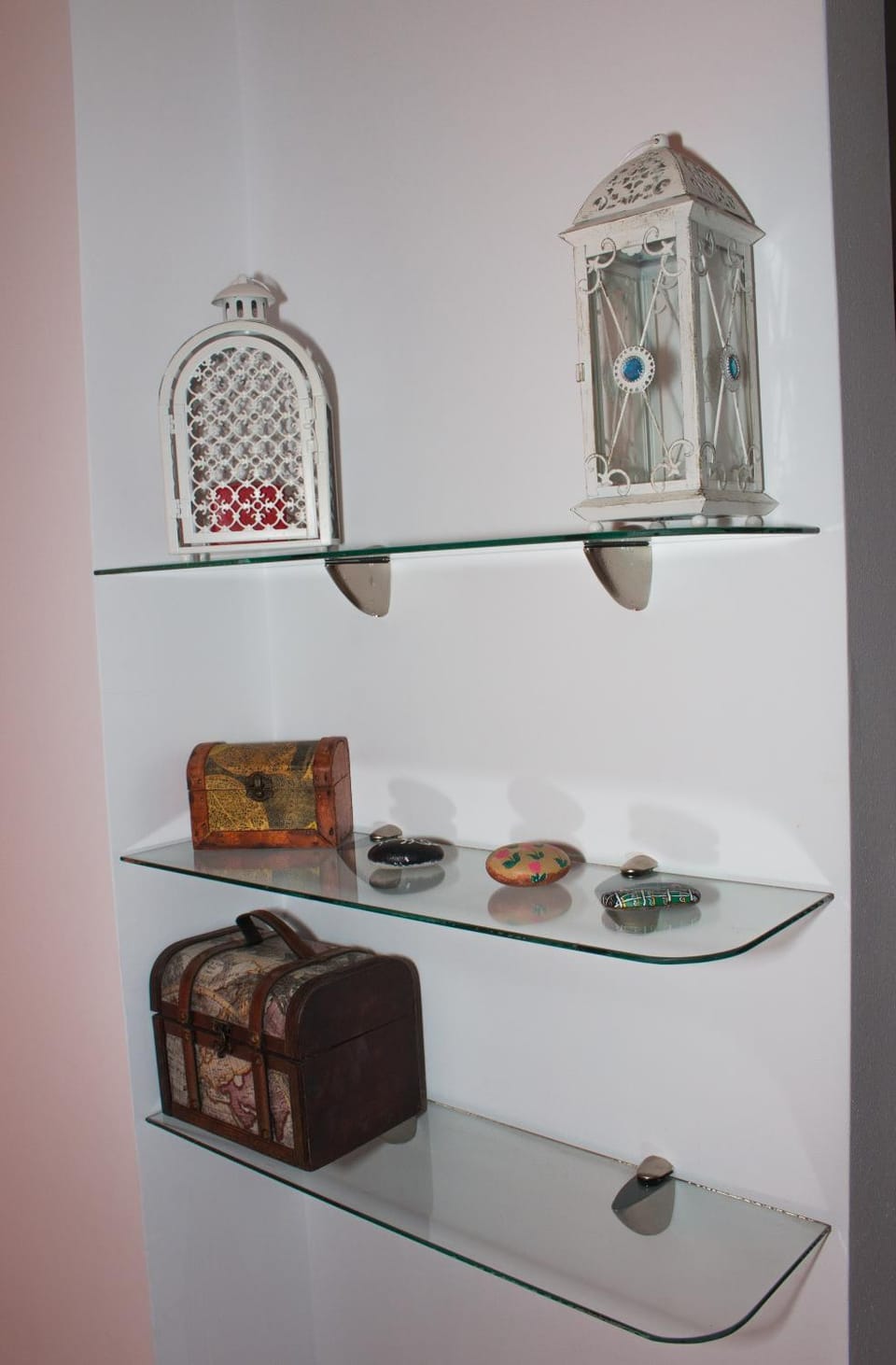 Decorative detail, Seating area