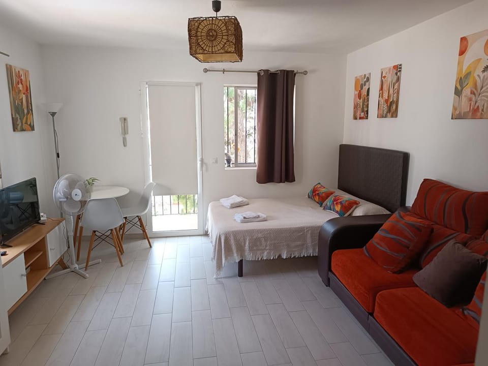Estudio a 50mt del mar, zona Palacio de Congresos Apto 7 Apartment in Costa del Sol