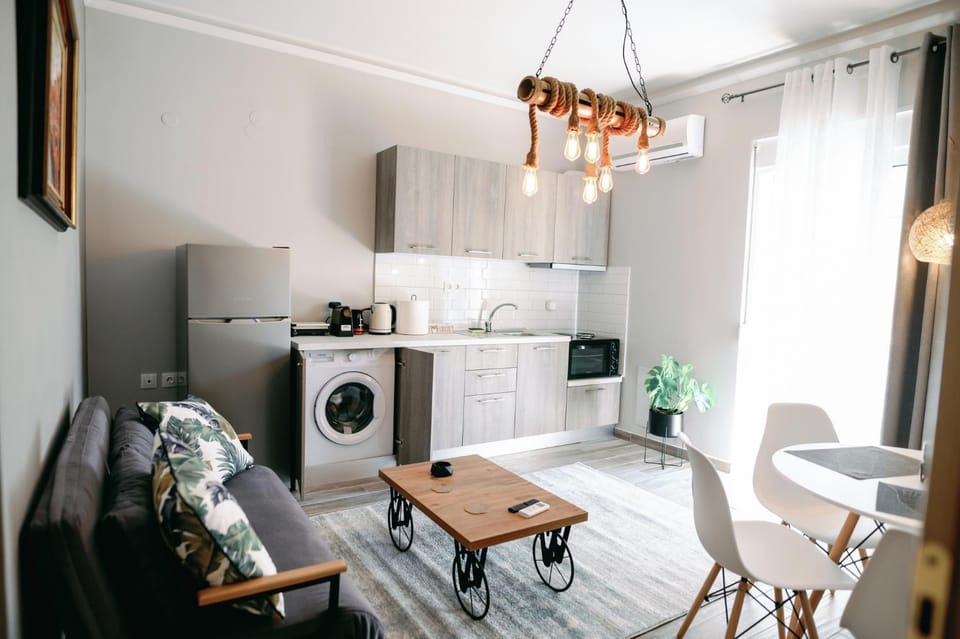 Kitchen or kitchenette, Living room, Photo of the whole room, Seating area