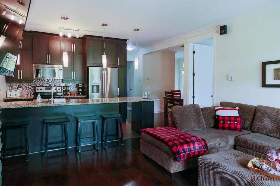 Le Champlain 101- Condo avec Piscine House in Quebec