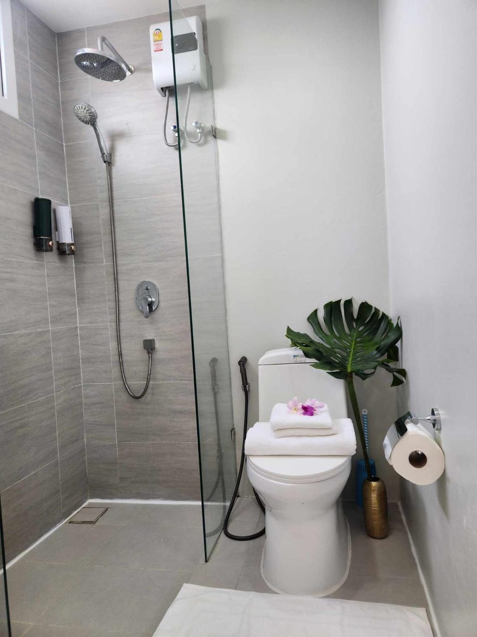 ทีพักติดหาดแหลม​แม่พิมพ์​Mantra Condo​ Rayong​ Apartment in Thailand
