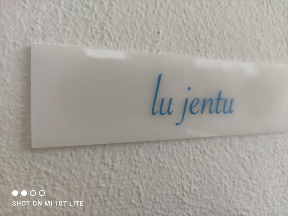 Logo/Certificate/Sign