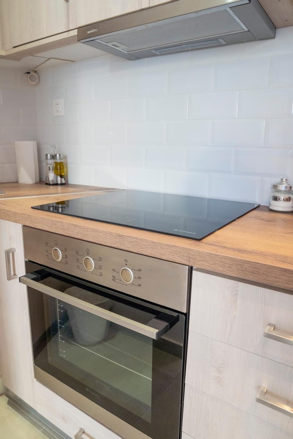 pet friendly, stove, kitchen