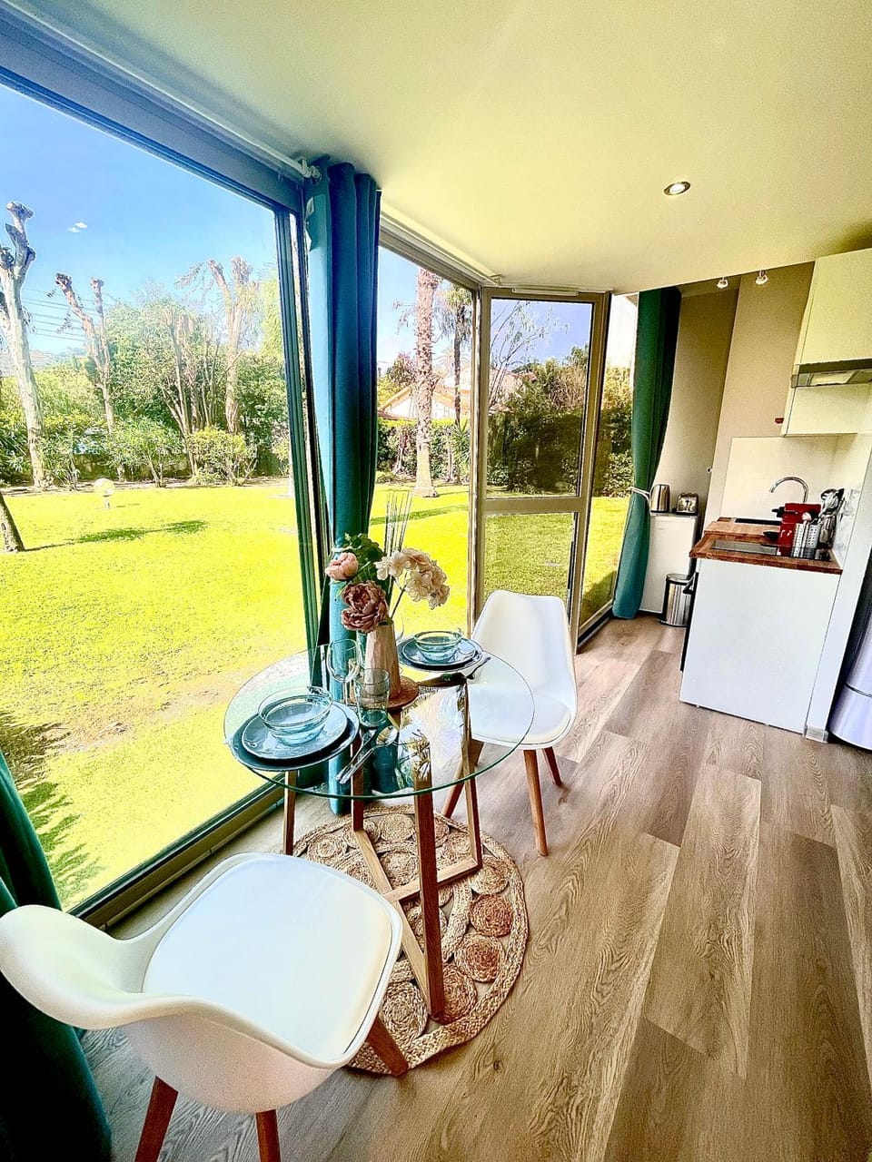 Living room, Seating area, Garden view