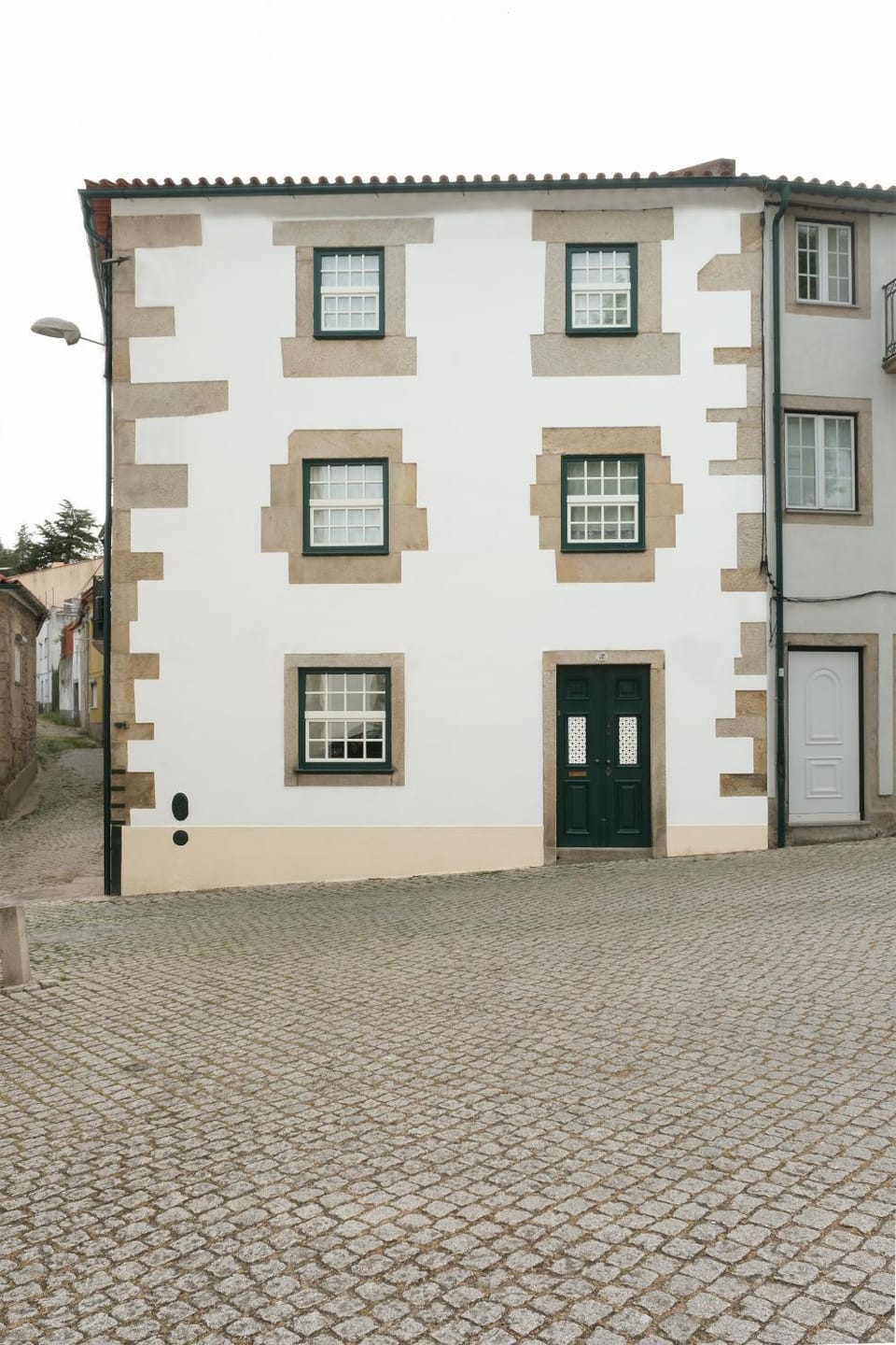 Property building, Facade/entrance