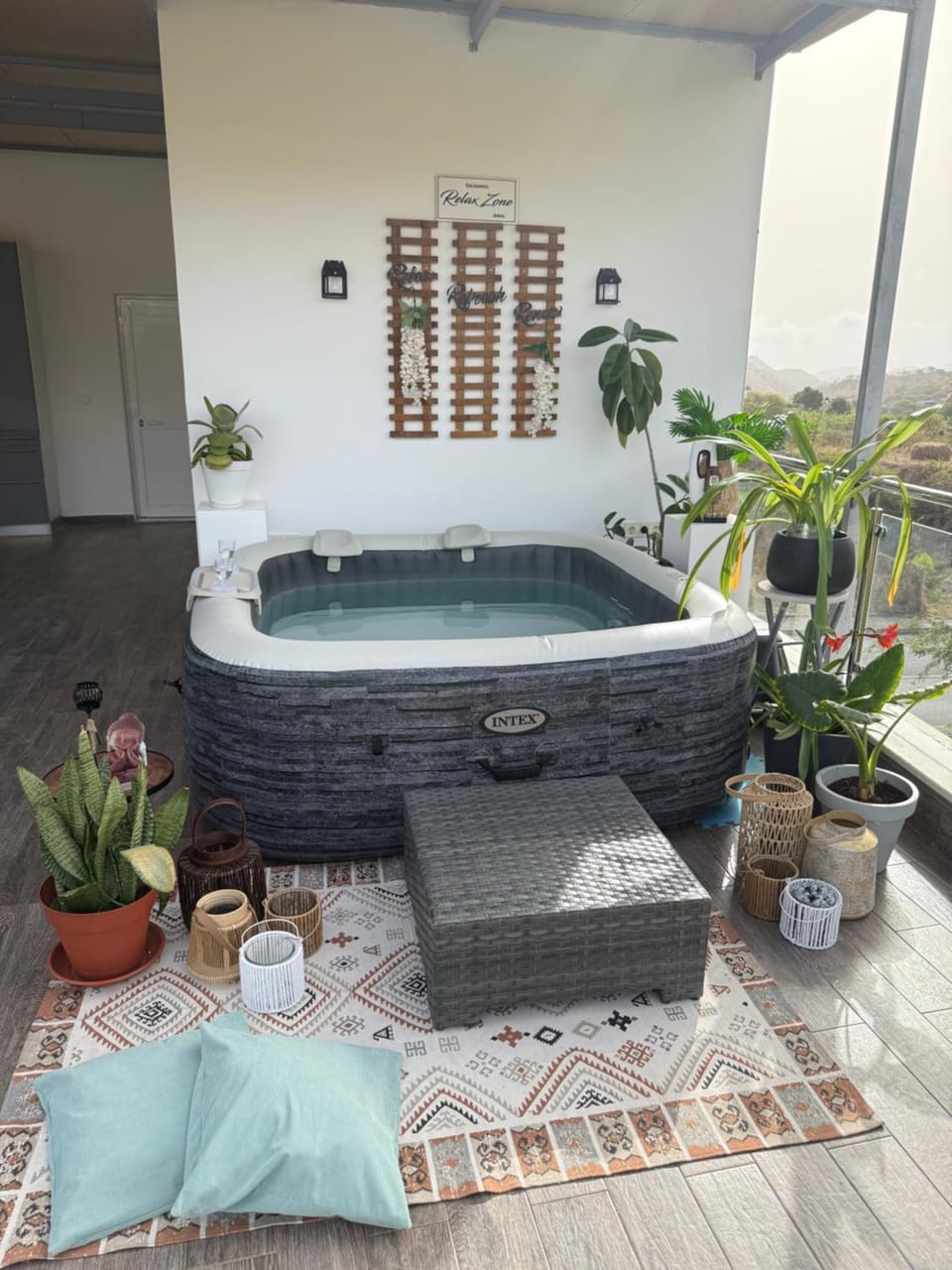 Hot Tub