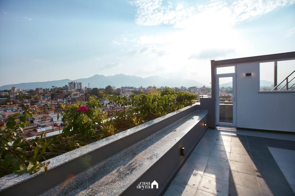 Balcony/Terrace, City view