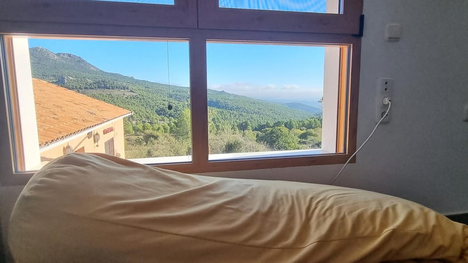 Living room, Mountain view, Mountain view