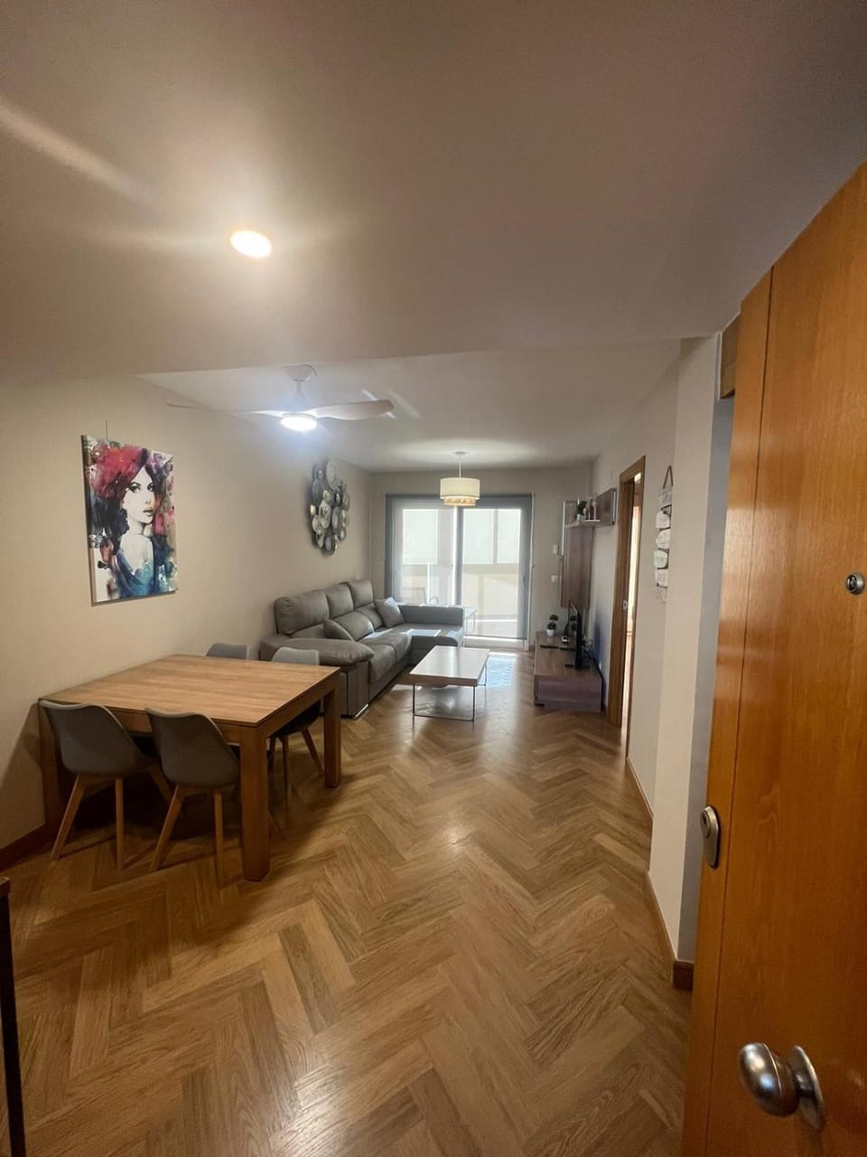 Luxury Esther Benidorm VACATION RENTALS FROM 11 NIGHTS Apartment in Benidorm