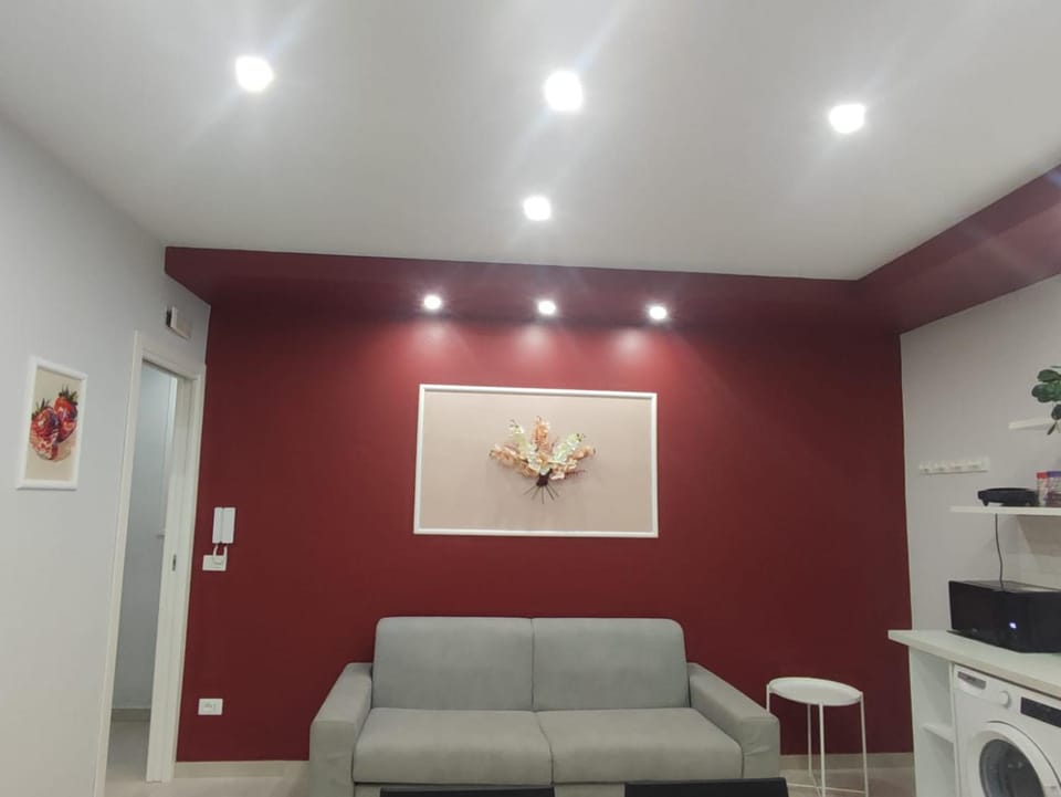 Kitchen or kitchenette, Living room, Seating area, washing machine