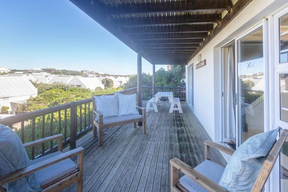 Oyster Catcher House in Eastern Cape