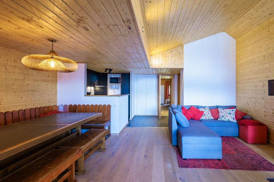 Living room, Dining area, kitchen