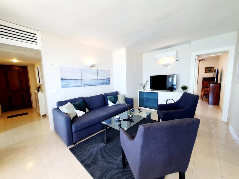 Marina Tower Apartment in Fuengirola
