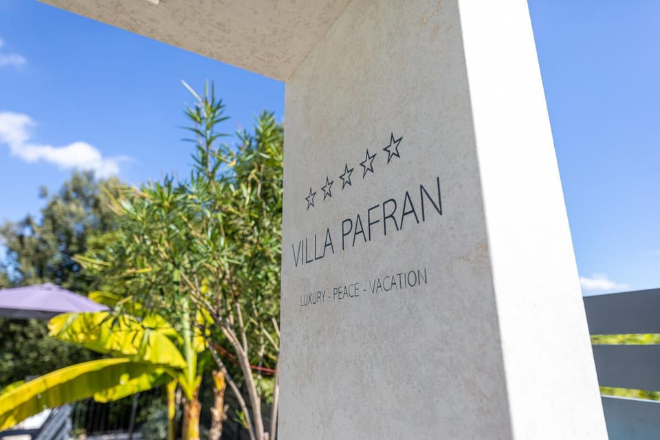 Property logo or sign