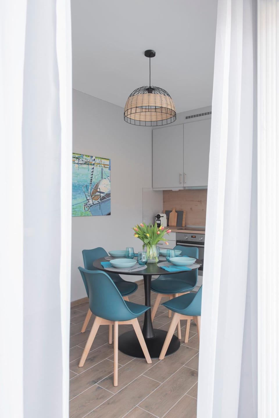 Dining area, kitchen