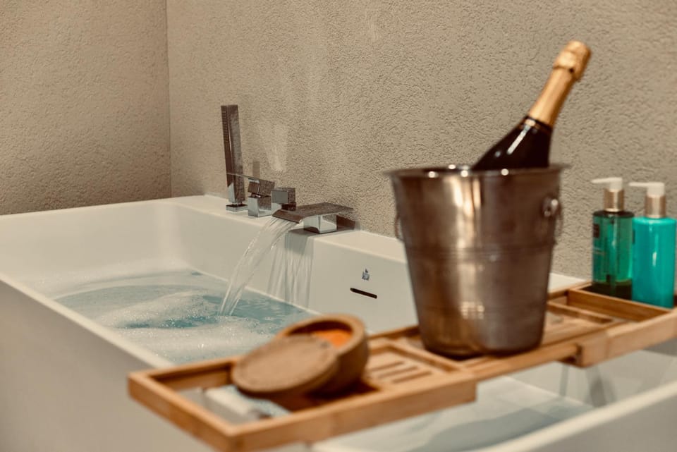 Palermo Inn Collection - Boutique Art Hotel Bed and Breakfast in Palermo