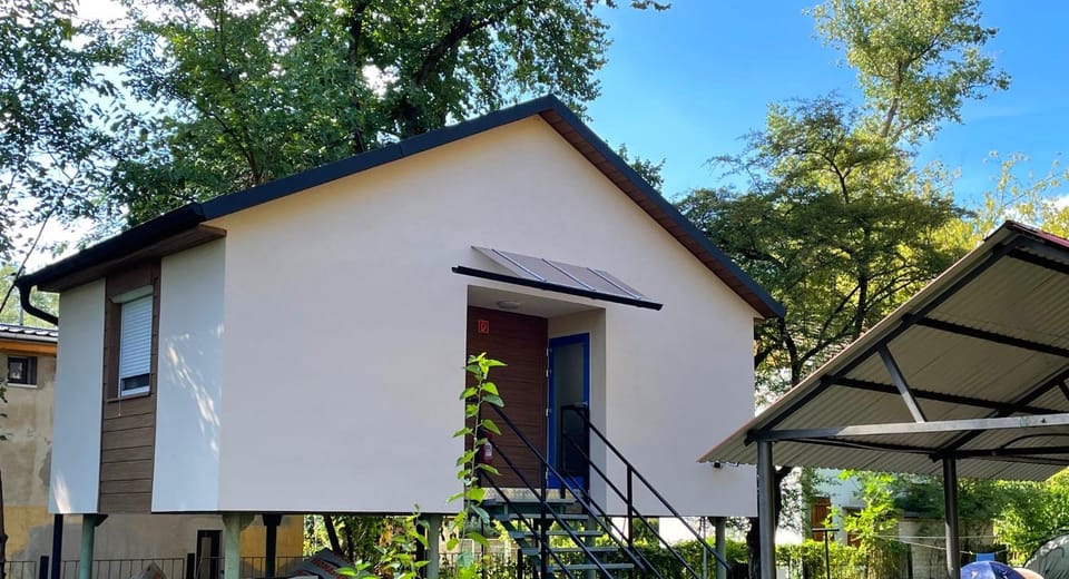 Property building, Facade/entrance