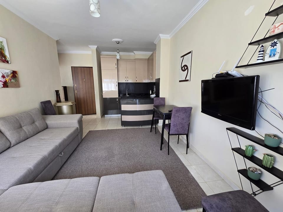 Living room, Dining area, Dinner