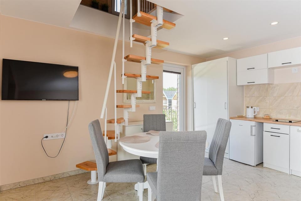 Vila „Prie tvenkinio“ Apartment in Palanga